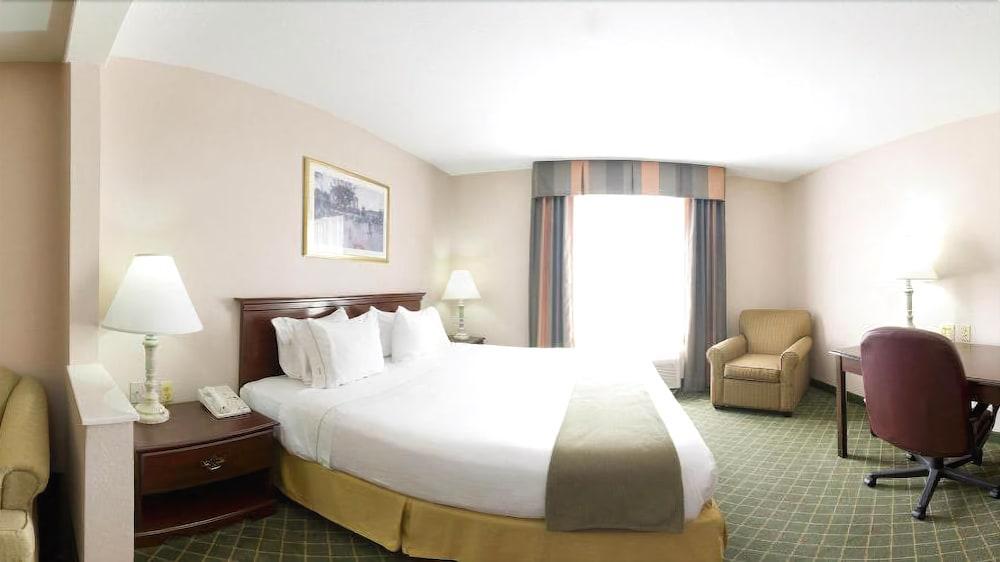Holiday Inn Express Hotel & Suites Livingston Buitenkant foto